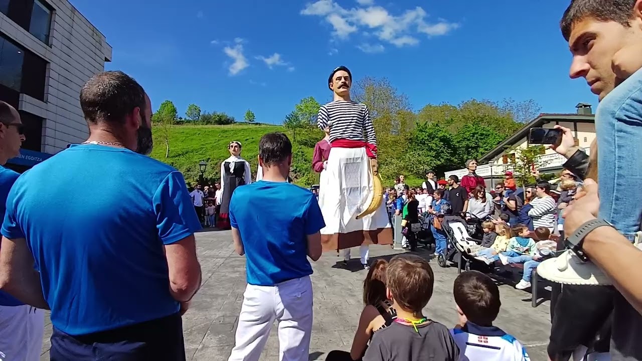 Vals de Villabona en la 'Lazkaoko II. Erraldoikada' | 21 de Abril de 2024