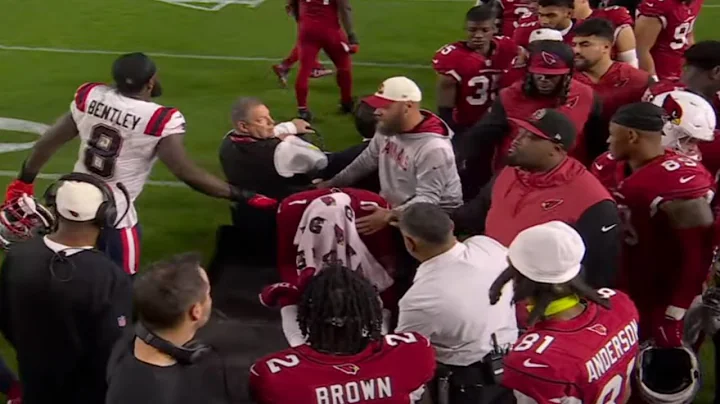 Kyler Murray carted off on 3rd play of game (non-c...