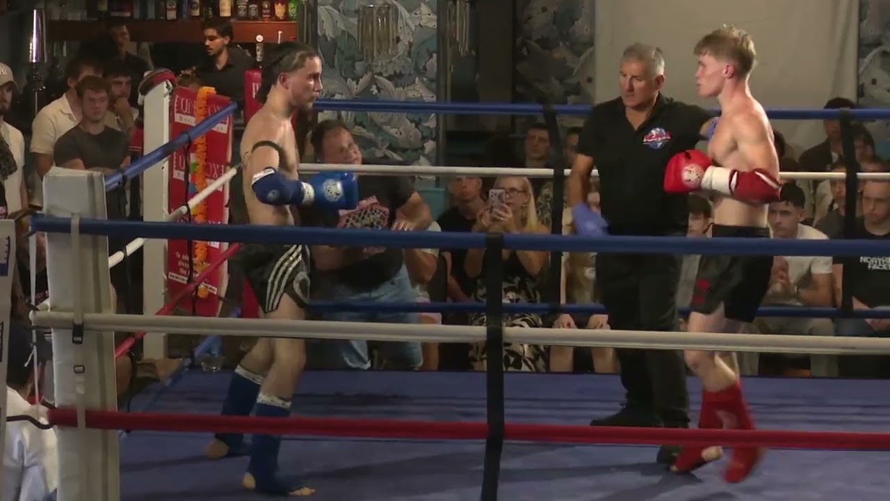 Liam Hughes vs Dion Pavelcik