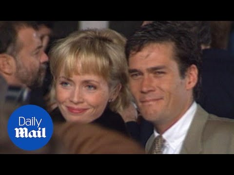 Lysette Anthony attends the Ace Ventura II premiere [Archive] - Daily Mail