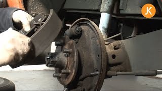 How to Remove the Rear Brakes on a VW T2 Bay