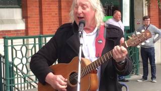 Simon Garfunkel, The Boxer (cover by Terry St Clair) - Busking in the Streets of London, UK chords