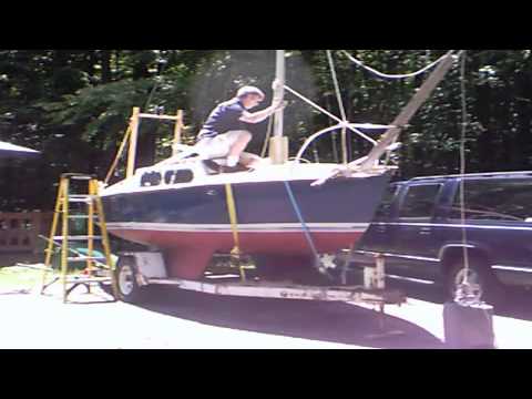 Alacrity Sailboat Mast raising part2