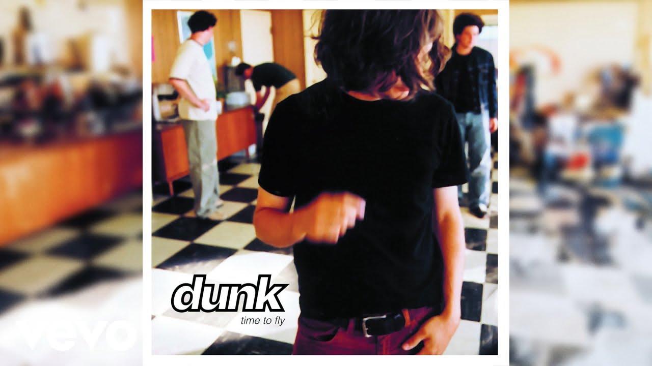 Dunk - Airwaves (Official Audio) auf YouTube ansehen Dunk - Airwaves (Official Audio) auf YouTube ansehen