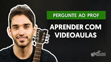 É possível aprender a tocar violão na internet?