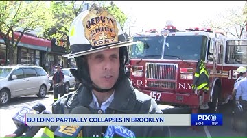 At least 1 injured in Brooklyn scaffolding collapse