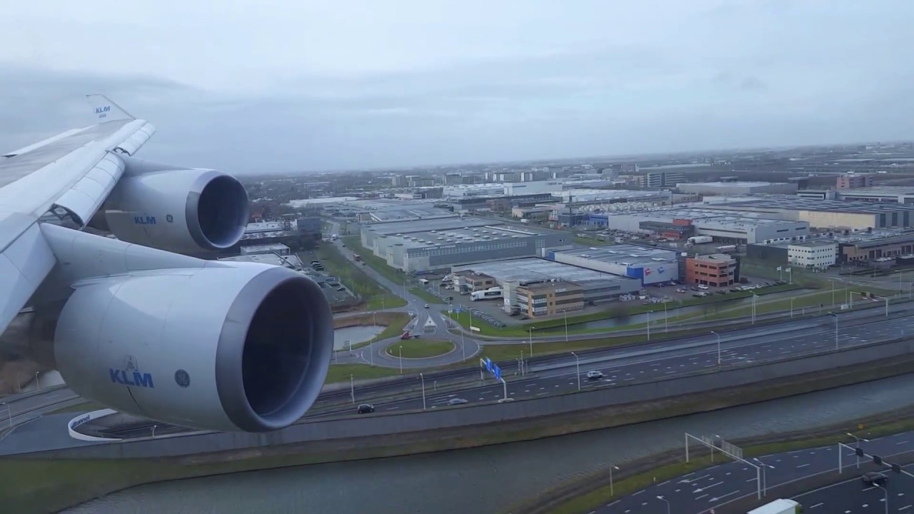 KLM 747-400 Turbulent Approach into Amsterdam