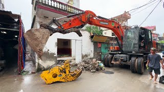 Welcome to the Super Product DOOSAN DX140W-5 2016 Full Wood Clamp Priced at 1.4 Billion Dong Avai...