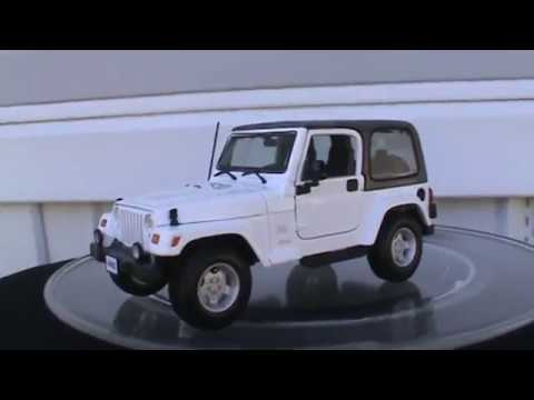 Maisto 1/18 Jeep Sahara ジープ ラングラー サハラ Jeep Wrangler Sahara Diecast Model Truck | Maisto