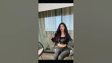 منبغيش العاقل لي يسكت بزاف نبغيه واعر مانبغيش خواف 