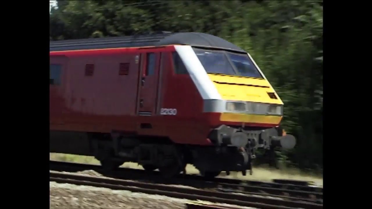 Lancaster Railways 2001. 37/87/90 and HSTs
