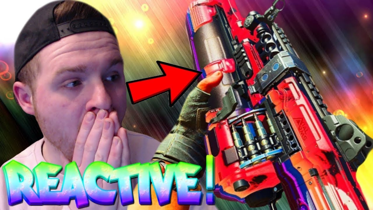 ROADTRIP REACTIVE CAMO GAMEPLAY! | Call of Duty: Black Ops 4