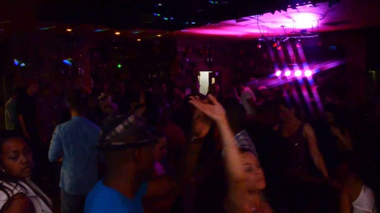 2013.12.07 - Just Taco - DANCEFLOOR CLIPPETTE 002 [from Nikon D7000 RAW FILE] video phone beyonce mp3