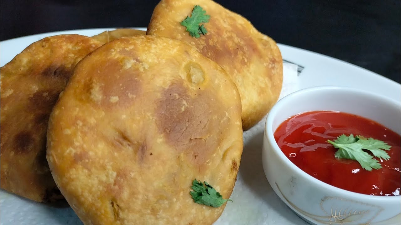chicken and potato kachori recipe/Khasta Chicken potato Recipe/step by