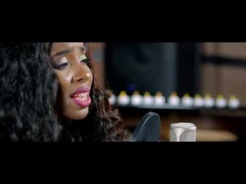 Misunderstood Deola live session