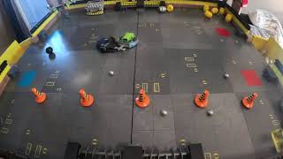 Hexbug Battle Bot Obstacle Course Round #3.