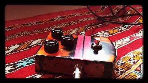 EHX /Sovtek Green Russian Big Muff ‘clone’ - PLANDEMIC FUZZ (PedalPCB ‘Quarantine Fuzz)