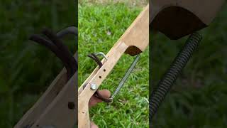 Handcraft a simple wooden slingshot # Craft idea # DIY # Unique and creative