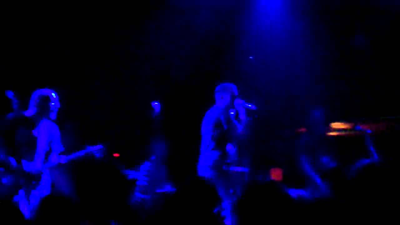 Random hand 3 Live Islington London August 2010 - YouTube