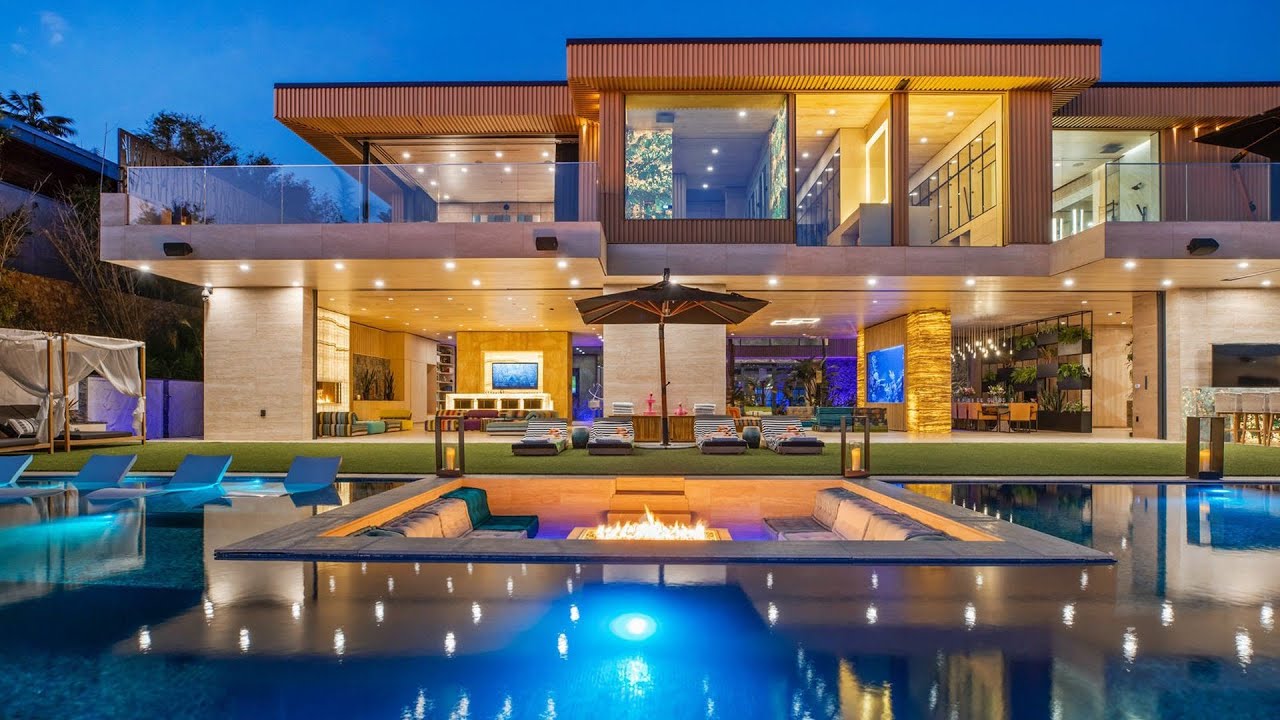 This $74,800,000 Newly Constructed MALIBU MANSION is One of The World’s  Greatest Homes