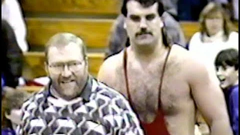 Ron Reis/Reese AKA The Yeti's wrestling debut - Ki...