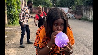 She’s carrying a fake pregnancy #youtubeshorts #viralvideo 