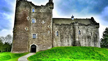 ¿Es el Castillo Leoch un lugar real?