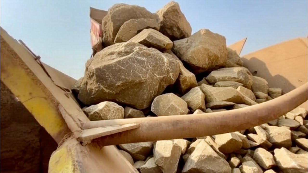 How Heavy Stone Trolley Dumped Straight into Crusher.Powerful Jaw Crusher Crushed.#stonecrusher#rock