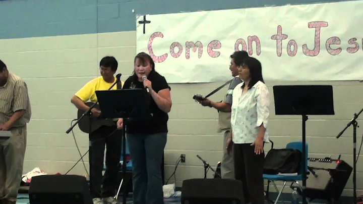 Thelma Custer Singing Gospel