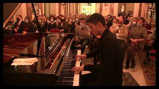 Концерт российского пианиста Арсения Муна в РДНК в Париже (10.02.2022)