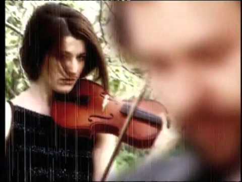 Gülay - Teselli (Official Music Video) [ Damlalar 2© 2002 Kalan Müzik ]