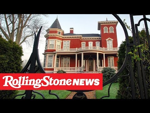 Video: Rumah Stephen King Di Maine Menjadi Retret Penulis Yang Unik