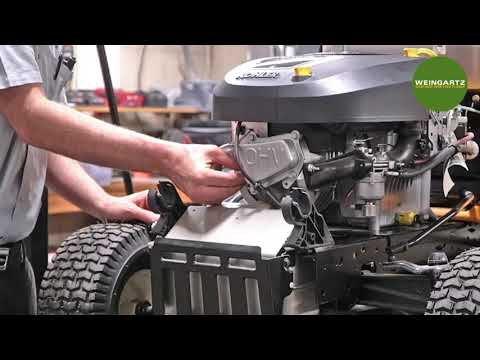 वीडियो: शावक कैडेट घास काटने की मशीन पर स्पार्क प्लग कहाँ है?