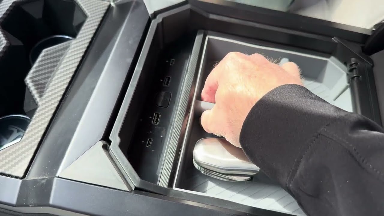 Foronetry Center Console Organizer Tray USB Expansion for Cybertruck
