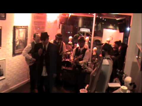 THE MOSCOT ALLSTARS -Shout