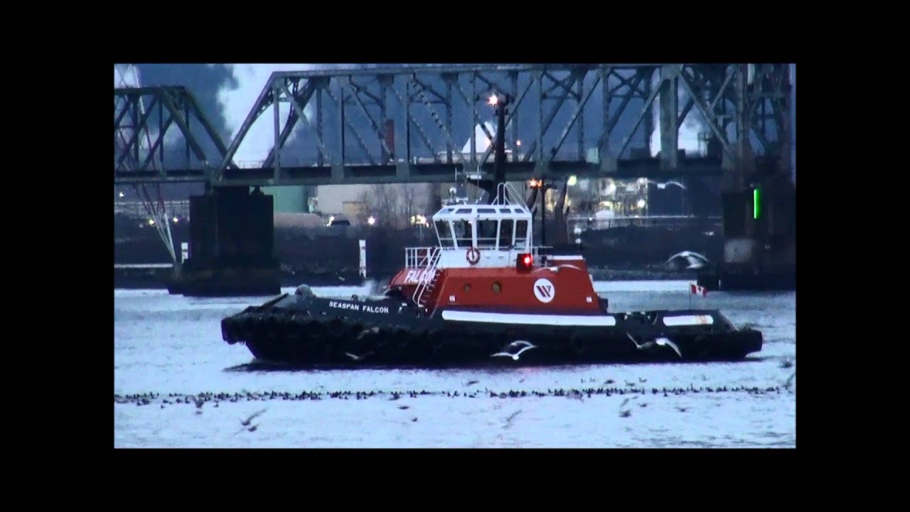 Seaspan Falcon in Port of Vancouver