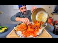 البامية العراقية على اصولها بأصلاع الغنم على طريقة التشريب بالخبز والرز     