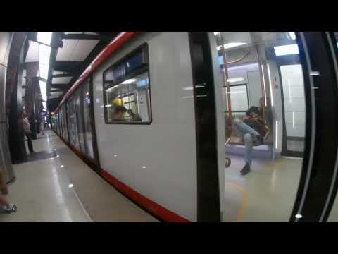 Поезд 81-775 Москва 2020 на ст. Метро Хорошевская