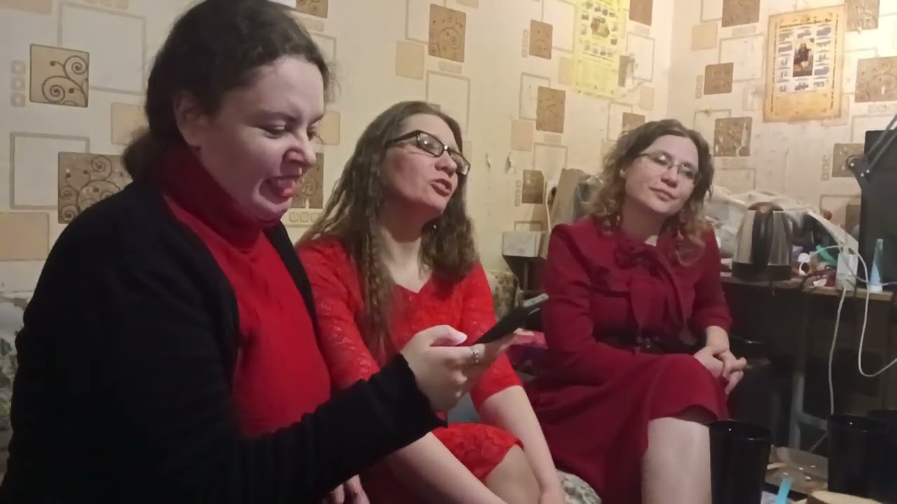 21.02.26 День рождения сестрёнок