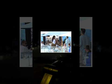 Michelle Obama Enjoys A Relaxing Vacation In Europe With Her Two Daughters Malia And Sasha 