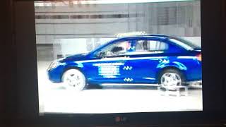 IIHS 2005-2010 Chevrolet Cobalt sedan moderate overlap crash test