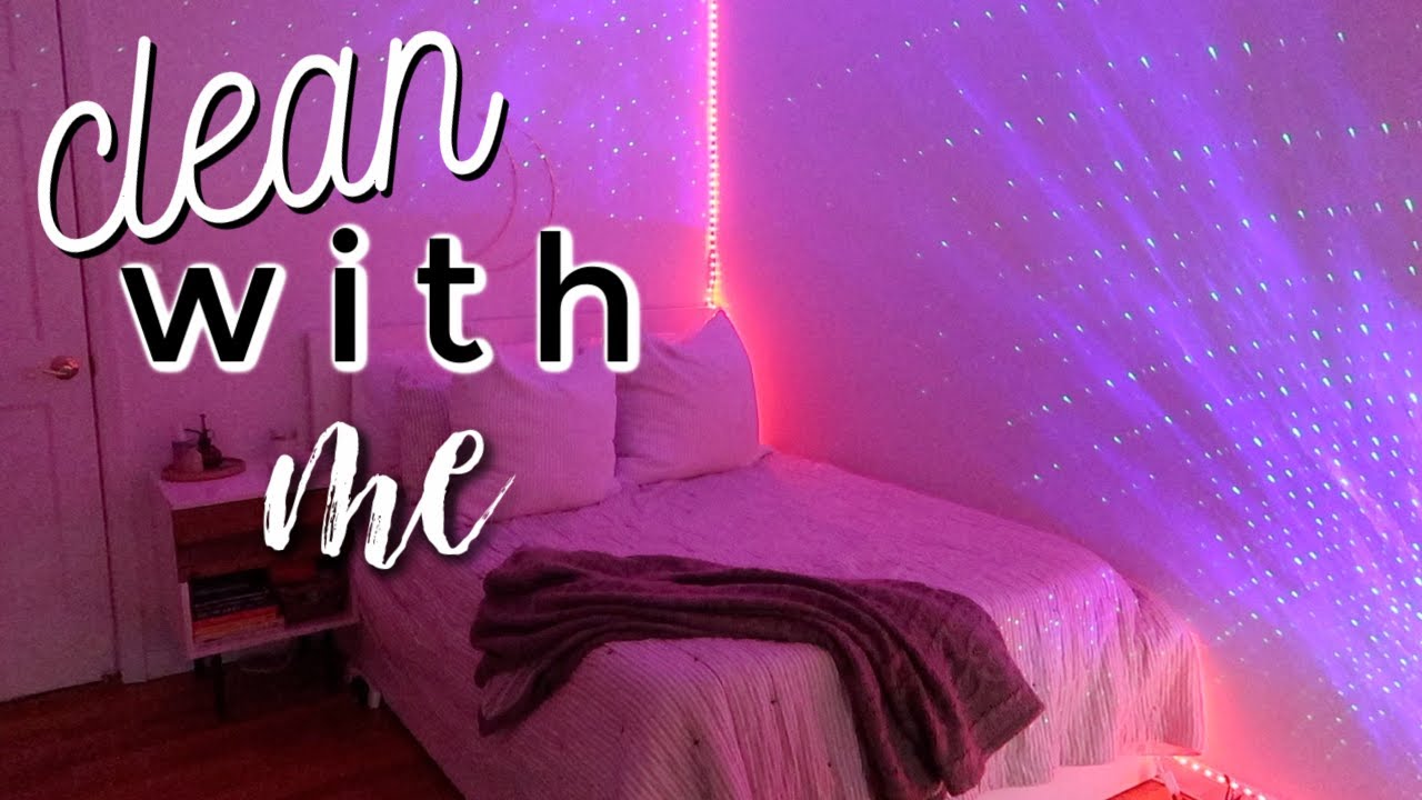Cleaning my room at 1am! Clean with me 2021!