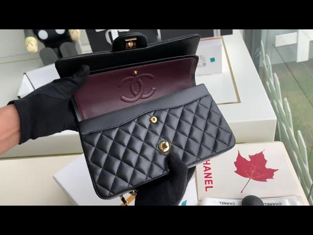 Chanel 19 pouch with handle 手挽手提包, 女裝, 手袋及銀包, 手拿包- Carousell