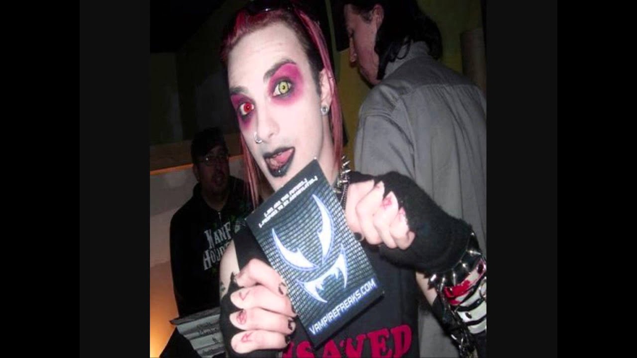 Dope Stars Inc - Right Here In My Arms