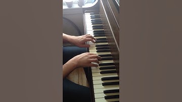 Preparatory A, Method Books - Kelsey: The Phantom Returns (from Piano Discoveries, Explorer Bk 1A)