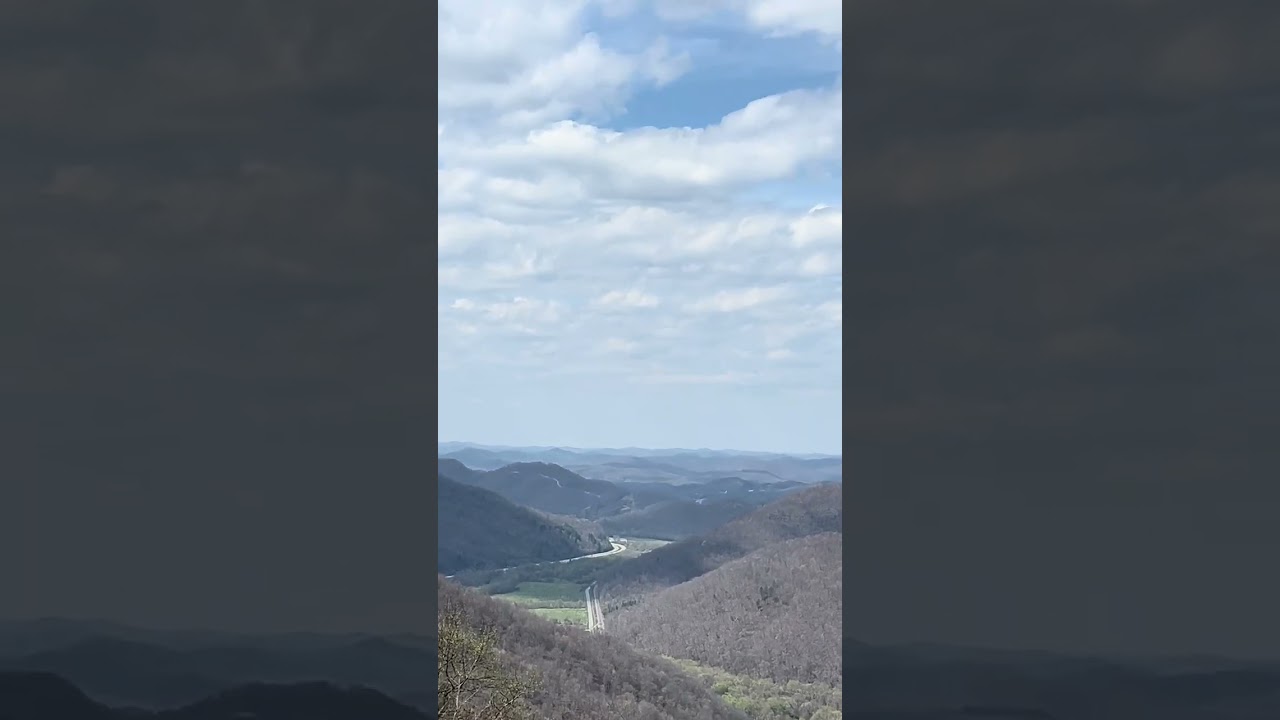 Overlooking view in Pine Mountain State Resort Park