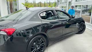2022 Maserati Ghibli Modena Q4 - Fragment Edition Walkaround