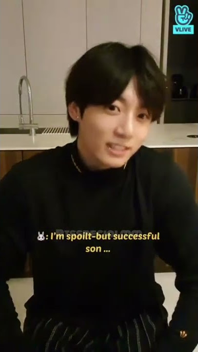 Jungkook talking about his mom and singing a song for her on live #bts #jungkook #jeonjungkook