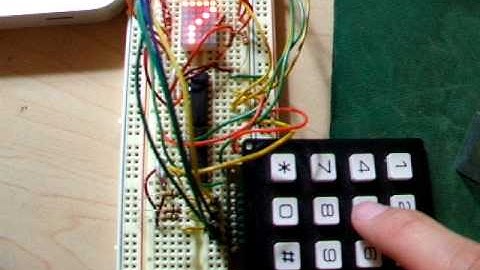 week11 - keypad & LED matrix display with Shift Registers