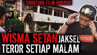 GAGAL TAYANG !! PRODUKSI FILMNYA SAMPE BERHENTI SAKING SEREM LOKASINYA